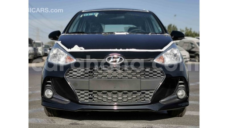 Big with watermark hyundai i10 ashanti import dubai 18580