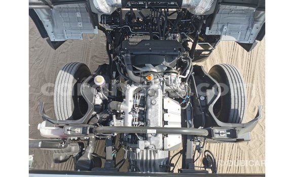 Buy Import Mitsubishi Fuso White Truck in Import - Dubai in Ashanti Buy Import Mitsubishi Fuso White Truck in Import - Dubai in Ashanti