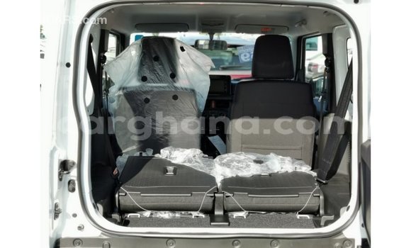 Buy Import Suzuki CRV White Car in Import - Dubai in Ashanti Buy Import Suzuki CRV White Car in Import - Dubai in Ashanti