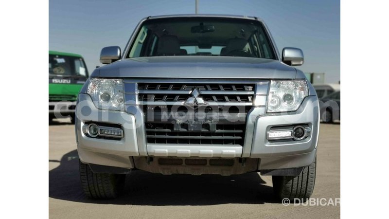 Big with watermark mitsubishi pajero ashanti import dubai 18626