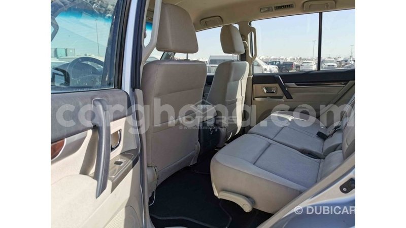 Big with watermark mitsubishi pajero ashanti import dubai 18626