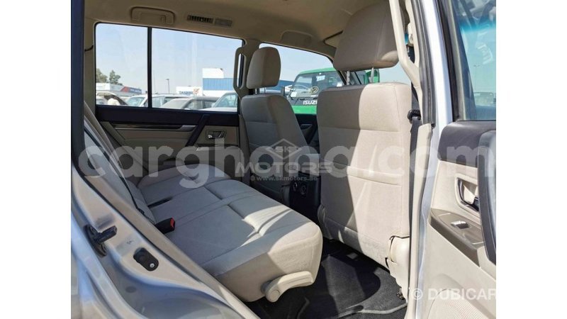 Big with watermark mitsubishi pajero ashanti import dubai 18626