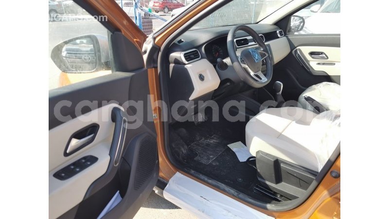 Big with watermark renault duster ashanti import dubai 18627