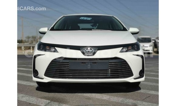 Ra Imported Toyota Corolla funfun Ọkọ̀ in Import - Dubai ni Ashanti Ra Imported Toyota Corolla funfun Ọkọ̀ in Import - Dubai ni Ashanti