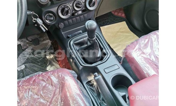Ra Imported Toyota Hilux funfun Ọkọ̀ in Import - Dubai ni Ashanti Ra Imported Toyota Hilux funfun Ọkọ̀ in Import - Dubai ni Ashanti