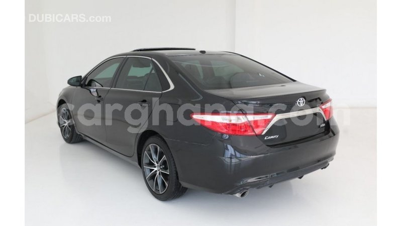 Big with watermark toyota camry ashanti import dubai 18644