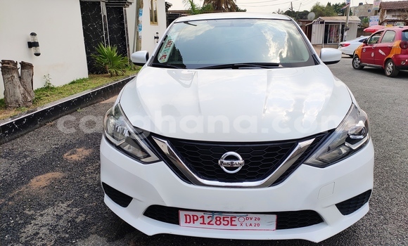 Ra Tuntun Nissan Sentra funfun Ọkọ̀ in Weija ni Greater Accra Ra Tuntun Nissan Sentra funfun Ọkọ̀ in Weija ni Greater Accra