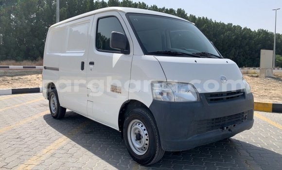 Buy Import Daihatsu Sirion White Car in Import - Dubai in Ashanti