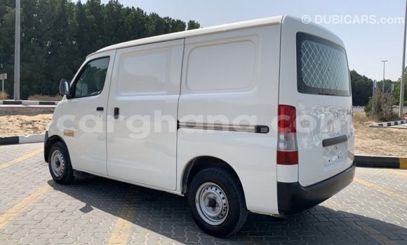 Ra Imported Daihatsu Sirion funfun Ọkọ̀ in Import - Dubai ni Ashanti Ra Imported Daihatsu Sirion funfun Ọkọ̀ in Import - Dubai ni Ashanti