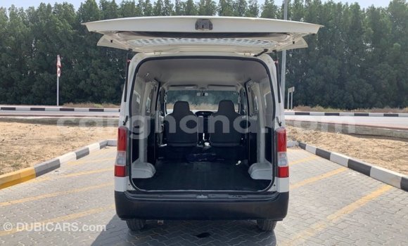 Ra Imported Daihatsu Sirion funfun Ọkọ̀ in Import - Dubai ni Ashanti Ra Imported Daihatsu Sirion funfun Ọkọ̀ in Import - Dubai ni Ashanti