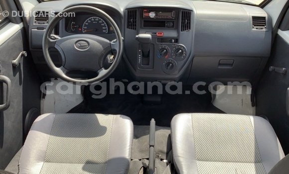 Ra Imported Daihatsu Sirion funfun Ọkọ̀ in Import - Dubai ni Ashanti Ra Imported Daihatsu Sirion funfun Ọkọ̀ in Import - Dubai ni Ashanti