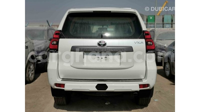 Big with watermark toyota prado ashanti import dubai 18658