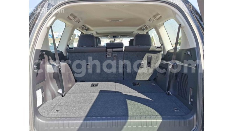 Big with watermark toyota prado ashanti import dubai 18665