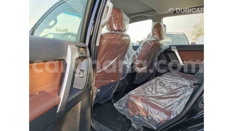 Big with watermark toyota prado ashanti import dubai 18667