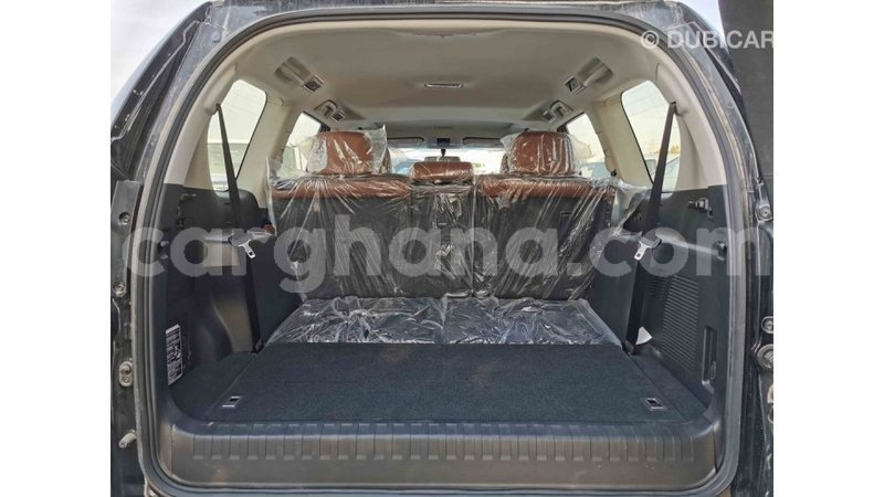 Big with watermark toyota prado ashanti import dubai 18667