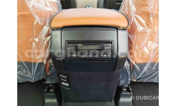 Ra Imported Toyota Prado funfun Ọkọ̀ in Import - Dubai ni Ashanti Ra Imported Toyota Prado funfun Ọkọ̀ in Import - Dubai ni Ashanti