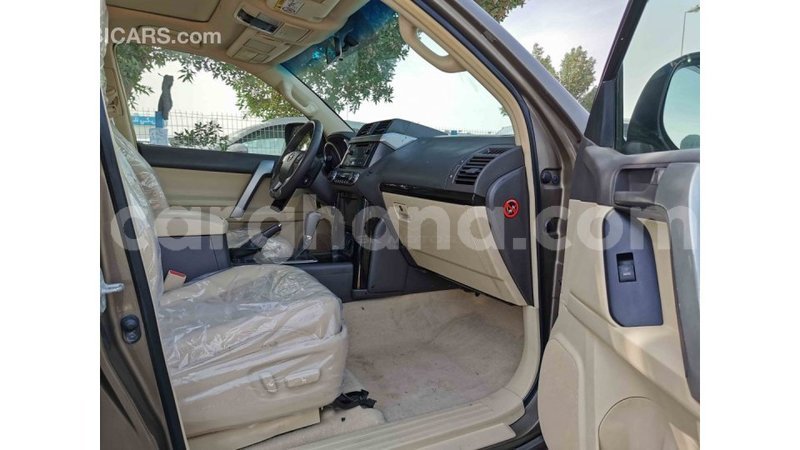 Big with watermark toyota prado ashanti import dubai 18674