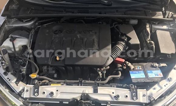 Sayi Na hannu Toyota Corolla Azurfa Mota in Accra a Greater Accra Sayi Na hannu Toyota Corolla Azurfa Mota in Accra a Greater Accra