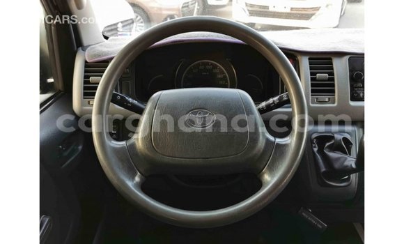Ra Imported Toyota Hiace funfun Ọkọ̀ in Import - Dubai ni Ashanti Ra Imported Toyota Hiace funfun Ọkọ̀ in Import - Dubai ni Ashanti