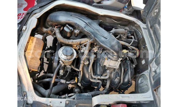 Ra Imported Toyota Hiace funfun Ọkọ̀ in Import - Dubai ni Ashanti Ra Imported Toyota Hiace funfun Ọkọ̀ in Import - Dubai ni Ashanti