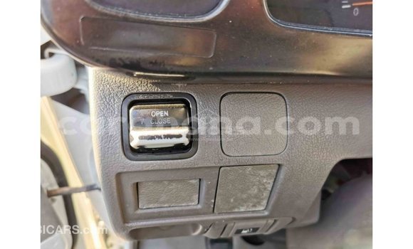 Sayi Imported Toyota Coaster White Mota in Import - Dubai a Ashanti Sayi Imported Toyota Coaster White Mota in Import - Dubai a Ashanti