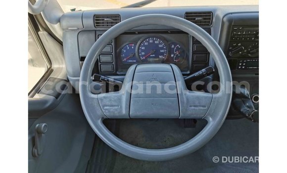 Ra Imported Mitsubishi Carisma funfun Ọkọ̀ in Import - Dubai ni Ashanti Ra Imported Mitsubishi Carisma funfun Ọkọ̀ in Import - Dubai ni Ashanti