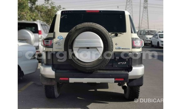 Sayi Imported Toyota FJ Cruiser M Mota in Import - Dubai a Ashanti Sayi Imported Toyota FJ Cruiser M Mota in Import - Dubai a Ashanti