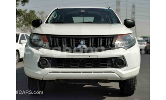 Buy Import Mitsubishi L200 White Car in Import - Dubai in Ashanti Buy Import Mitsubishi L200 White Car in Import - Dubai in Ashanti