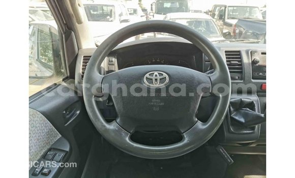Ra Imported Toyota Hiace funfun Ọkọ̀ in Import - Dubai ni Ashanti Ra Imported Toyota Hiace funfun Ọkọ̀ in Import - Dubai ni Ashanti