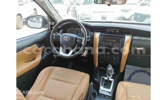 Buy Import Toyota Fortuner White Car in Import - Dubai in Ashanti Buy Import Toyota Fortuner White Car in Import - Dubai in Ashanti