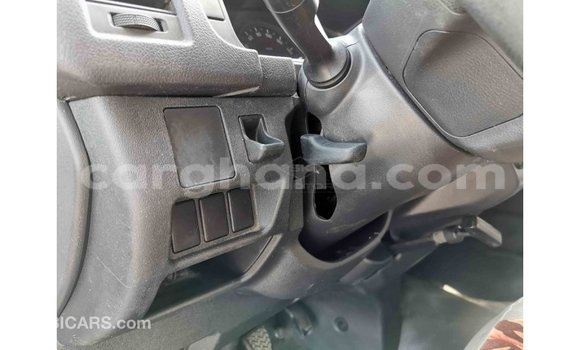 Buy Import Toyota Hiace White Car in Import - Dubai in Ashanti Buy Import Toyota Hiace White Car in Import - Dubai in Ashanti