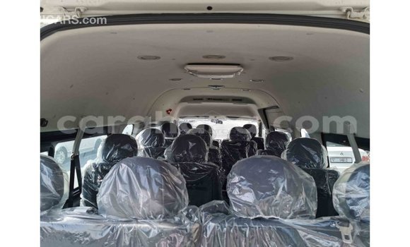 Ra Imported Foton Tunland funfun Ọkọ̀ in Import - Dubai ni Ashanti Ra Imported Foton Tunland funfun Ọkọ̀ in Import - Dubai ni Ashanti