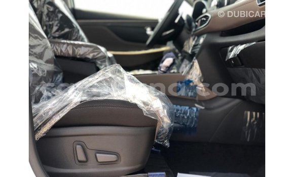 Sayi Imported Hyundai Santa Fe White Mota in Import - Dubai a Ashanti Sayi Imported Hyundai Santa Fe White Mota in Import - Dubai a Ashanti