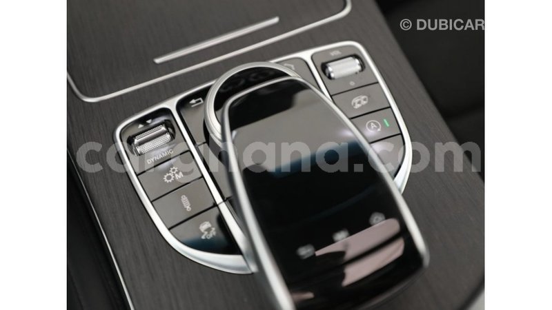 Big with watermark mercedes benz a200 ashanti import dubai 18808