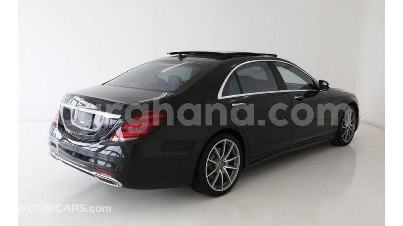 Big with watermark mercedes benz a200 ashanti import dubai 18809