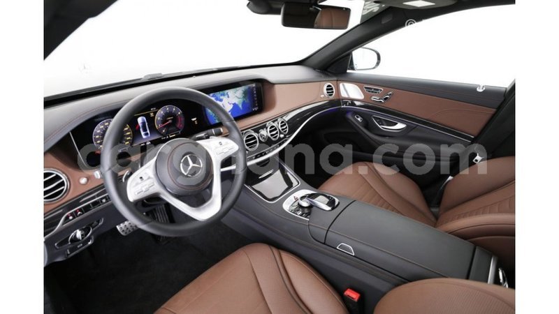 Big with watermark mercedes benz a200 ashanti import dubai 18809