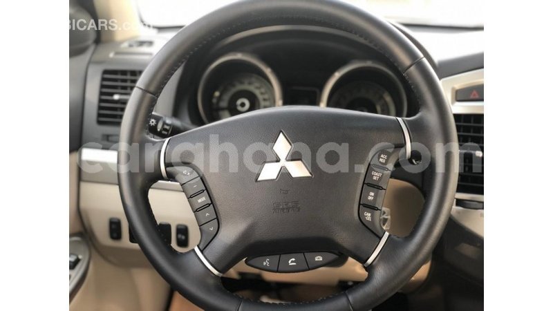 Big with watermark mitsubishi pajero ashanti import dubai 18818