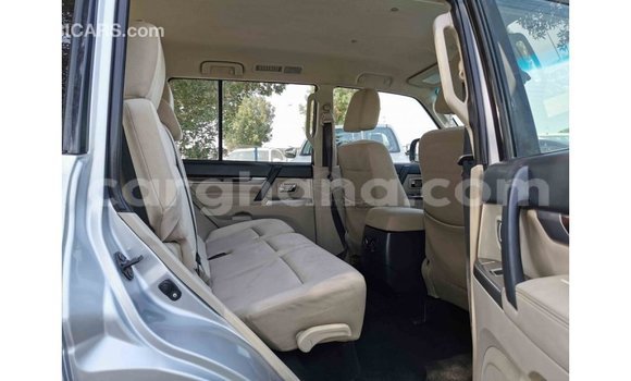 Ra Imported Mitsubishi Pajero Miiran Ọkọ̀ in Import - Dubai ni Ashanti Ra Imported Mitsubishi Pajero Miiran Ọkọ̀ in Import - Dubai ni Ashanti