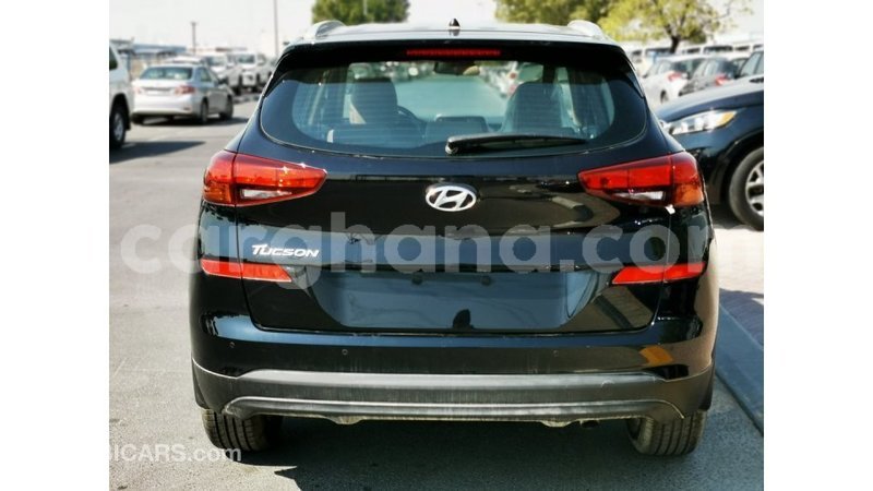 Big with watermark hyundai tucson ashanti import dubai 18820