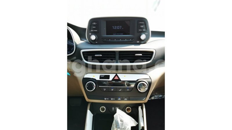 Big with watermark hyundai tucson ashanti import dubai 18820