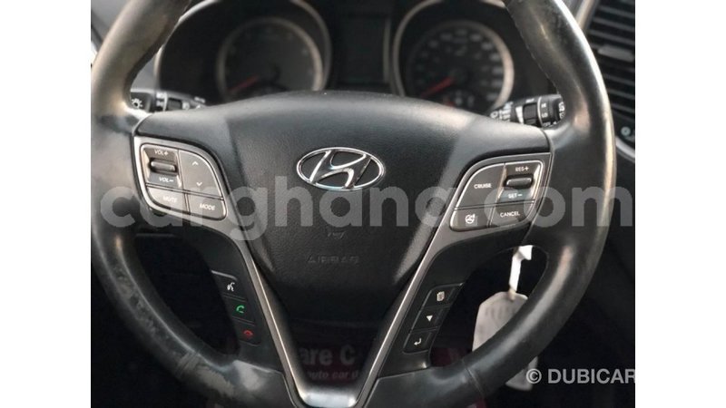 Big with watermark hyundai santa fe ashanti import dubai 18824