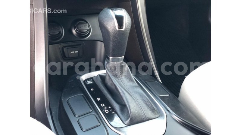 Big with watermark hyundai santa fe ashanti import dubai 18825