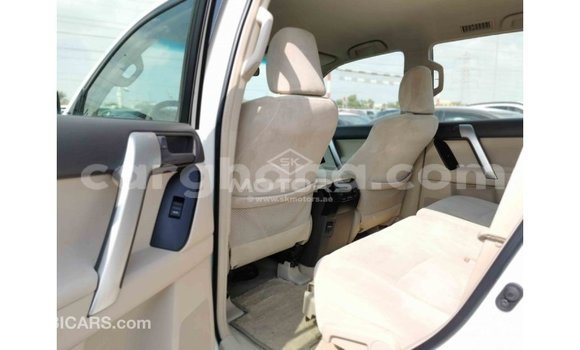Ra Imported Toyota Prado funfun Ọkọ̀ in Import - Dubai ni Ashanti Ra Imported Toyota Prado funfun Ọkọ̀ in Import - Dubai ni Ashanti