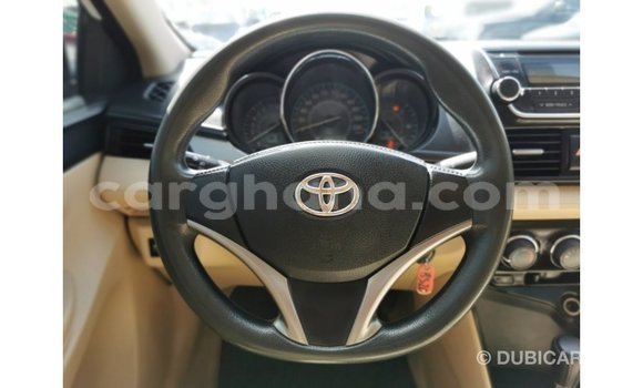 Ra Imported Toyota Yaris funfun Ọkọ̀ in Import - Dubai ni Ashanti Ra Imported Toyota Yaris funfun Ọkọ̀ in Import - Dubai ni Ashanti