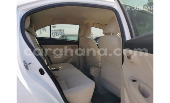 Ra Imported Toyota Yaris funfun Ọkọ̀ in Import - Dubai ni Ashanti Ra Imported Toyota Yaris funfun Ọkọ̀ in Import - Dubai ni Ashanti