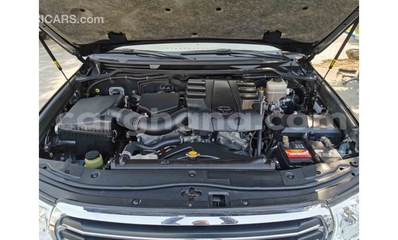 Ra Imported Toyota Land Cruiser Black Ọkọ̀ in Import - Dubai ni Ashanti Ra Imported Toyota Land Cruiser Black Ọkọ̀ in Import - Dubai ni Ashanti