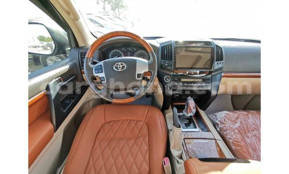 Ra Imported Toyota Land Cruiser Miiran Ọkọ̀ in Import - Dubai ni Ashanti Ra Imported Toyota Land Cruiser Miiran Ọkọ̀ in Import - Dubai ni Ashanti