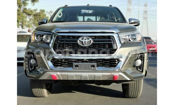 Buy Import Toyota Hilux Green Car in Import - Dubai in Ashanti Buy Import Toyota Hilux Green Car in Import - Dubai in Ashanti