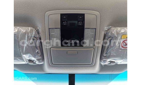 Sayi Imported Toyota Prado White Mota in Import - Dubai a Ashanti Sayi Imported Toyota Prado White Mota in Import - Dubai a Ashanti