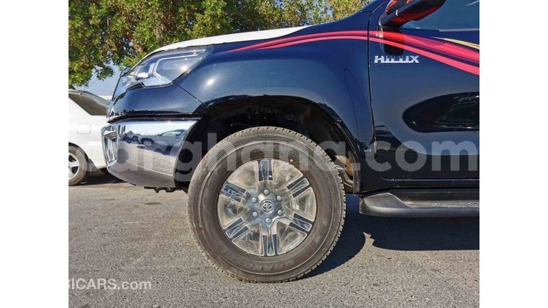 Big with watermark toyota hilux ashanti import dubai 18959